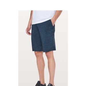 Lululemon Men’s The 9” Linerless Short Size L.